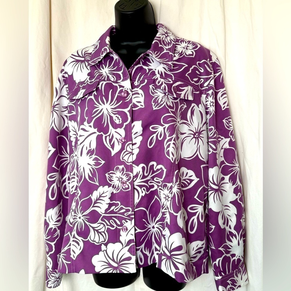 Alfred Dunner Heavy Shirt/Light Jacket Purple Hawaiian Floral Print Women Sz 14